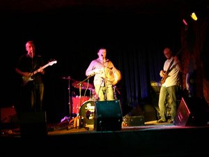 Eamon O'Tuama, Gregory Grene, Ed Kollar